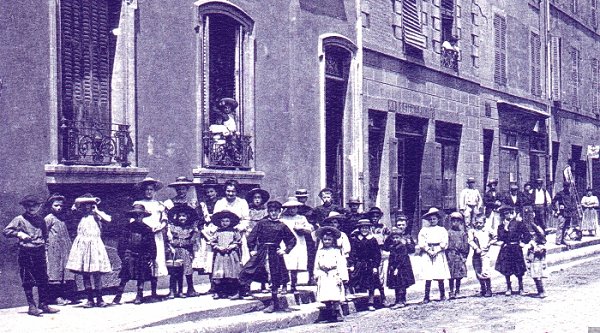 rue_des_plaines2b.JPG