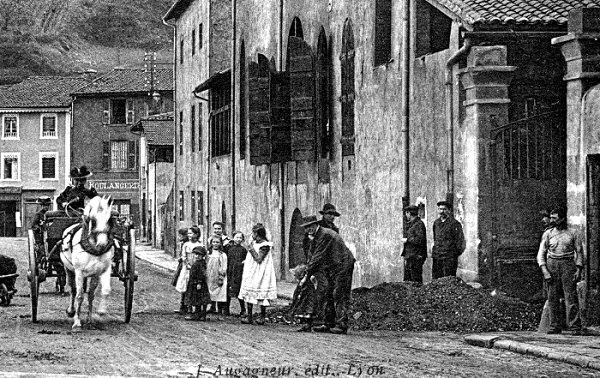 rue_montrond1b.JPG