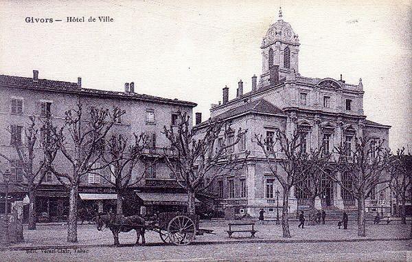 mairie_place_de_lHotel_de_Ville4.jpg