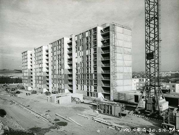 1971-02-03-verne04.jpg